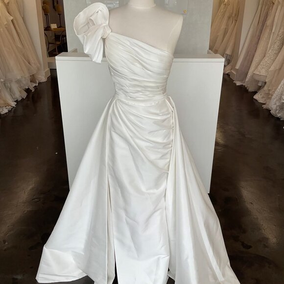 Jenny Yoo Isla Gown with Overskirt Size 10 NEW Taffeta - Picture 4 of 16